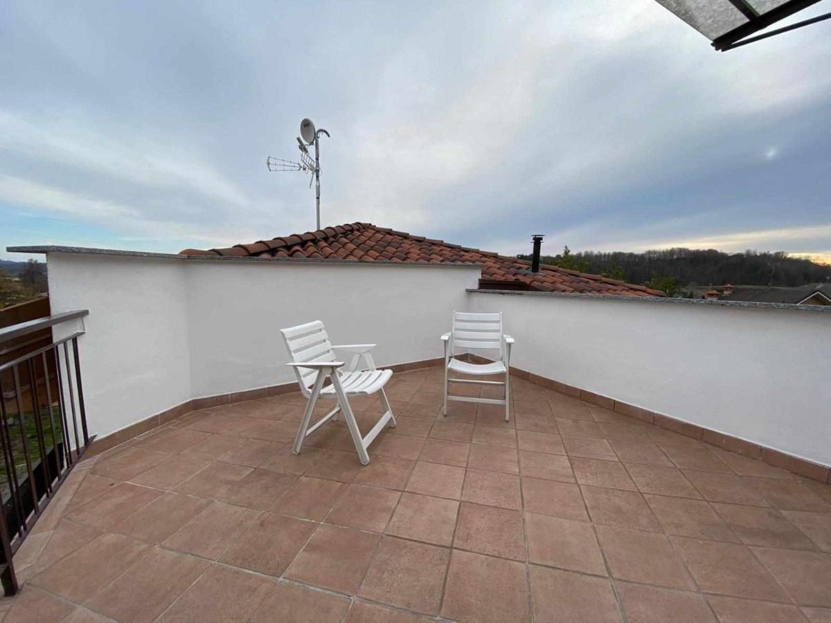 Casa Vacanza Amelia Bosisio Parini Bagian luar foto