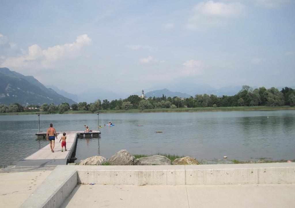 Casa Vacanza Amelia Bosisio Parini Bagian luar foto
